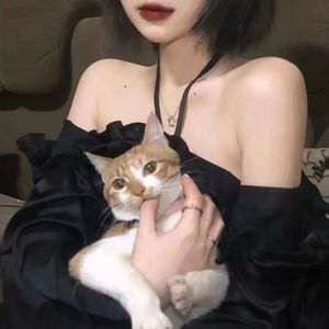 女生被男生插入动漫
